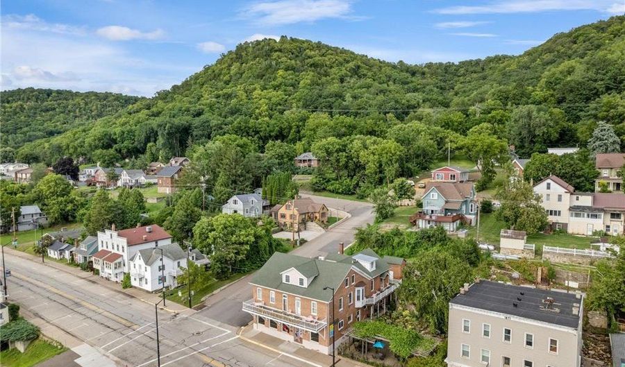 215 N Main St, Alma, WI 54610 - 0 Beds, 0 Bath