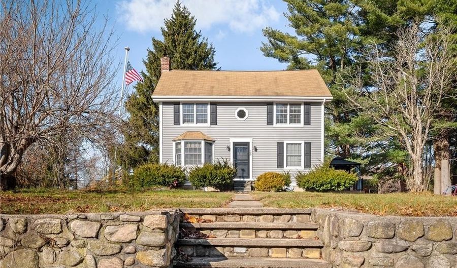 38 Chapel St, Burrillville, RI 02830 - 3 Beds, 2 Bath