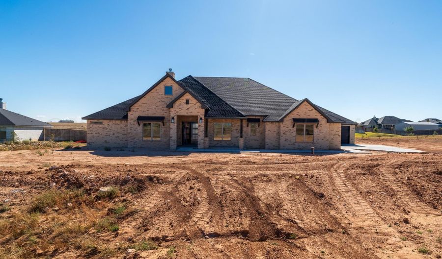19401 Falling Rock Rd, Amarillo, TX 79124 - 5 Beds, 3 Bath