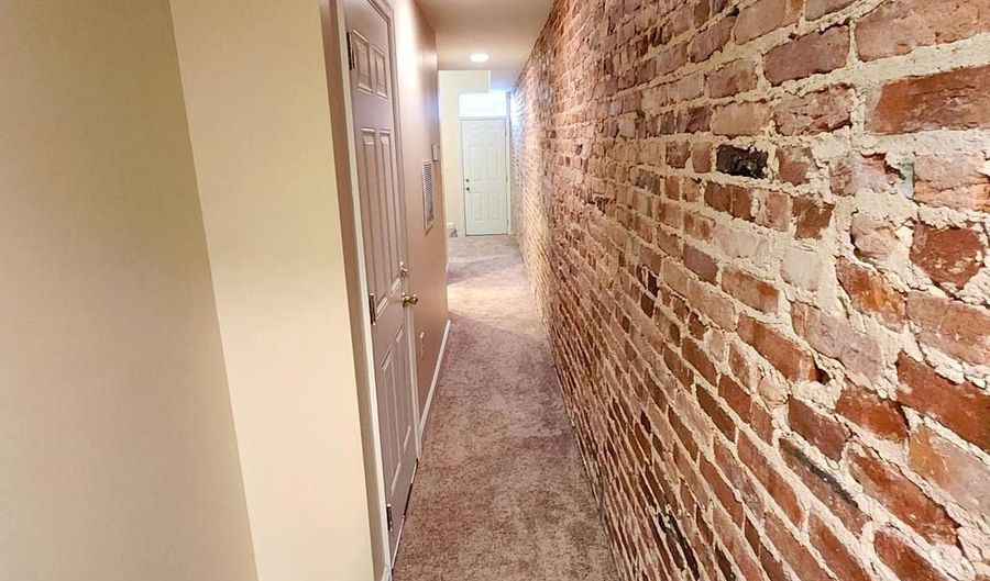 201 ELLWOOD Ave N APT # 1, Baltimore, MD 21224 - 1 Beds, 1 Bath