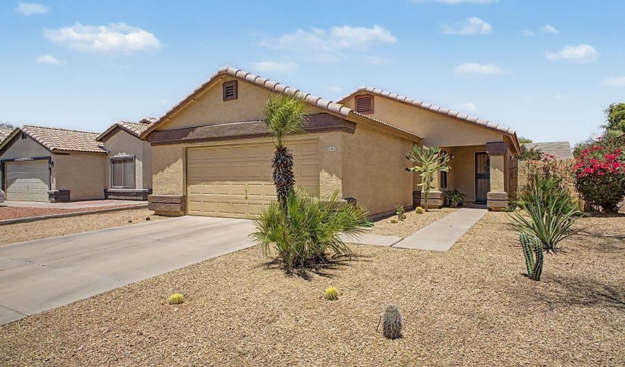 11462 W CAMBRIDGE Ave, Avondale, AZ 85392 - 3 Beds, 2 Bath