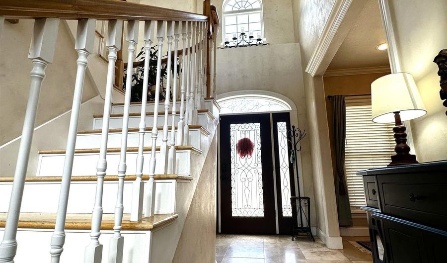 1608 N 26th Street Rd, Artesia, NM 88210 - 4 Beds, 5 Bath