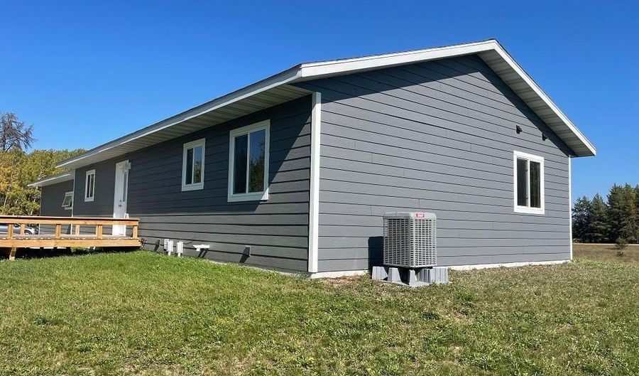 28445 230TH St, Akeley, MN 56433 - 4 Beds, 3 Bath