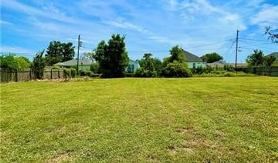 320 DOERR Dr Lot 195, Arabi, LA 70032 - 0 Beds, 0 Bath