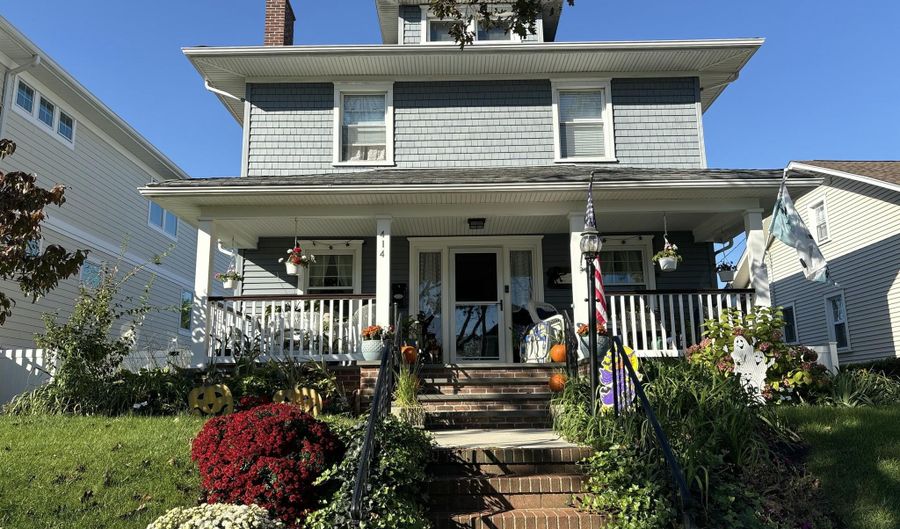 414 Washington Ave, Avon By The Sea, NJ 07717 - 4 Beds, 2 Bath