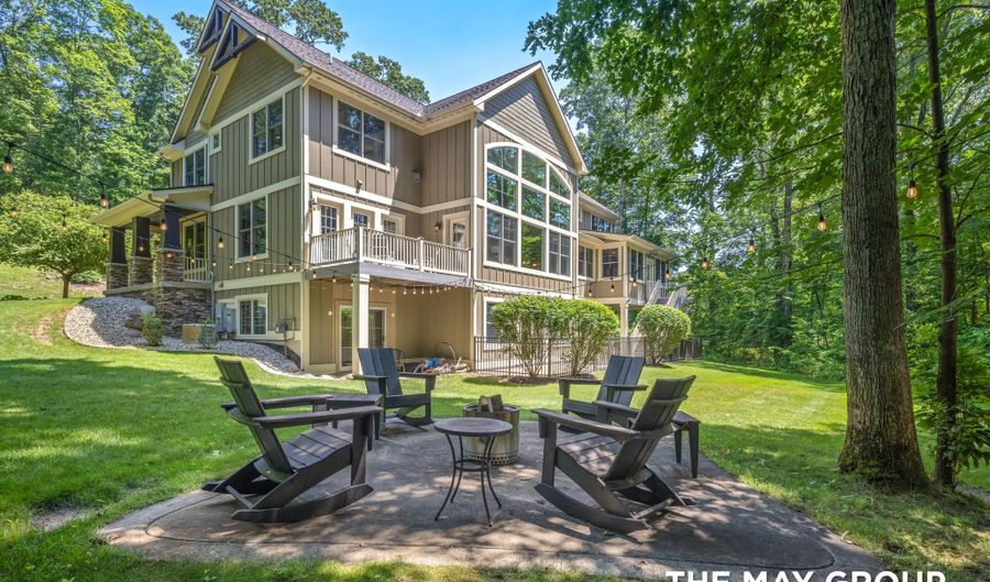 5354 Pinnacle Point Dr NE, Ada, MI 49301 - 7 Beds, 7 Bath