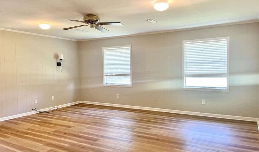 208 14th Ave, Atmore, AL 36502 - 3 Beds, 2 Bath