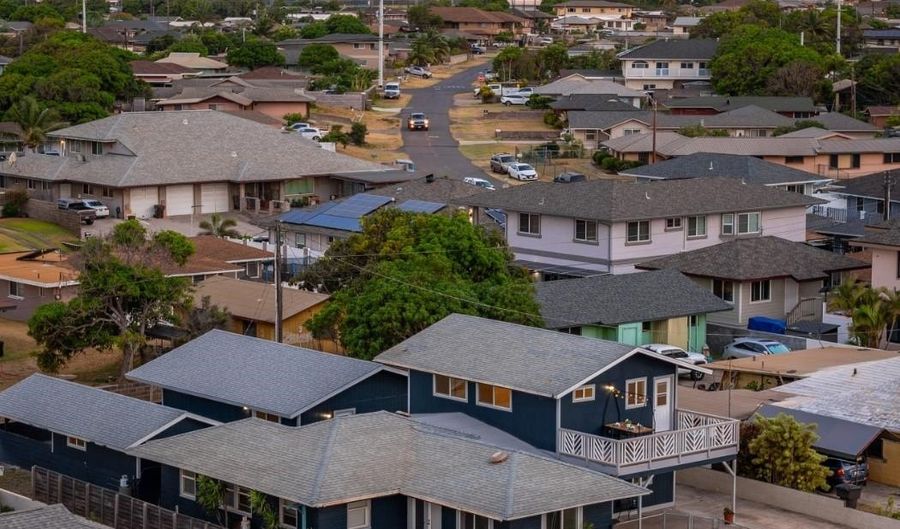 145 KANE St, Kahului, HI 96732 - 10 Beds, 6 Bath