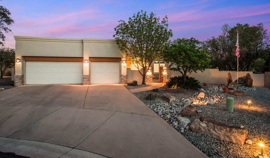 309 Plaza Muchomas, Bernalillo, NM 87004 - 3 Beds, 3 Bath
