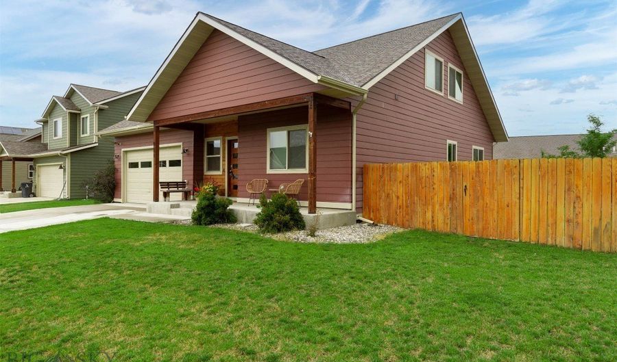 921 New Mexico Dr, Belgrade, MT 59714 - 4 Beds, 3 Bath