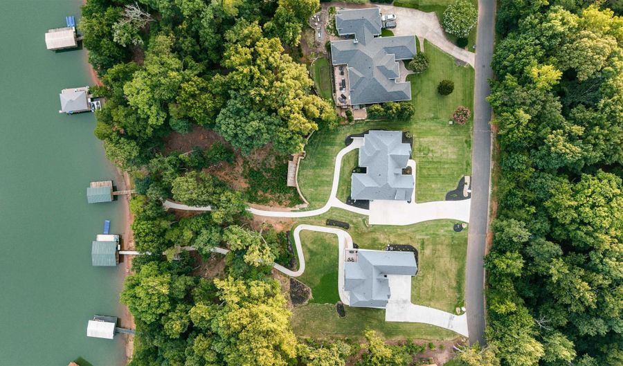 107 Andrea Pointe, Anderson, SC 29625 - 4 Beds, 5 Bath