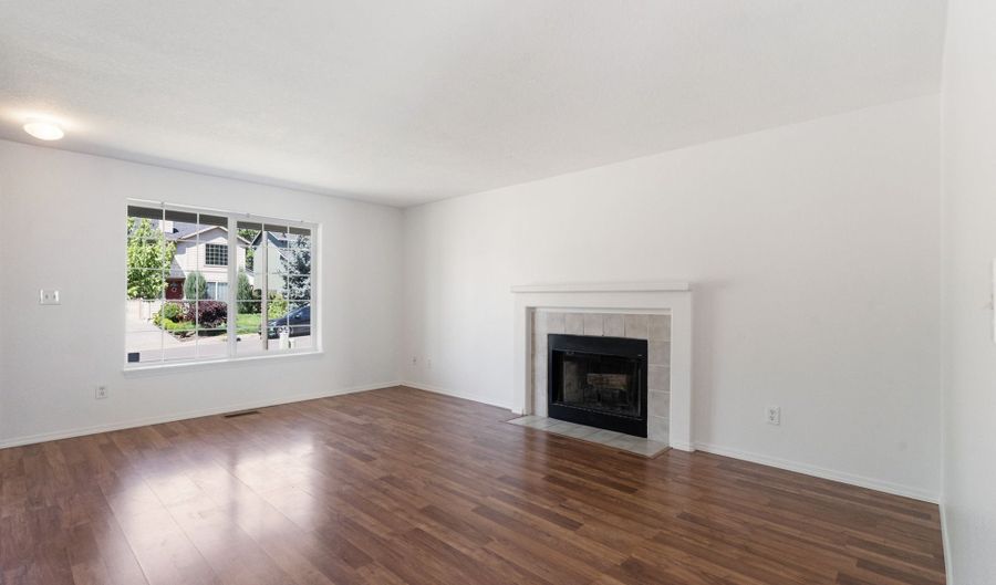 19066 SW STRICKLAND Dr, Beaverton, OR 97007 - 3 Beds, 3 Bath