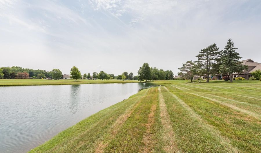 2713 Aspen Rd, Ann Arbor, MI 48108 - 2 Beds, 3 Bath