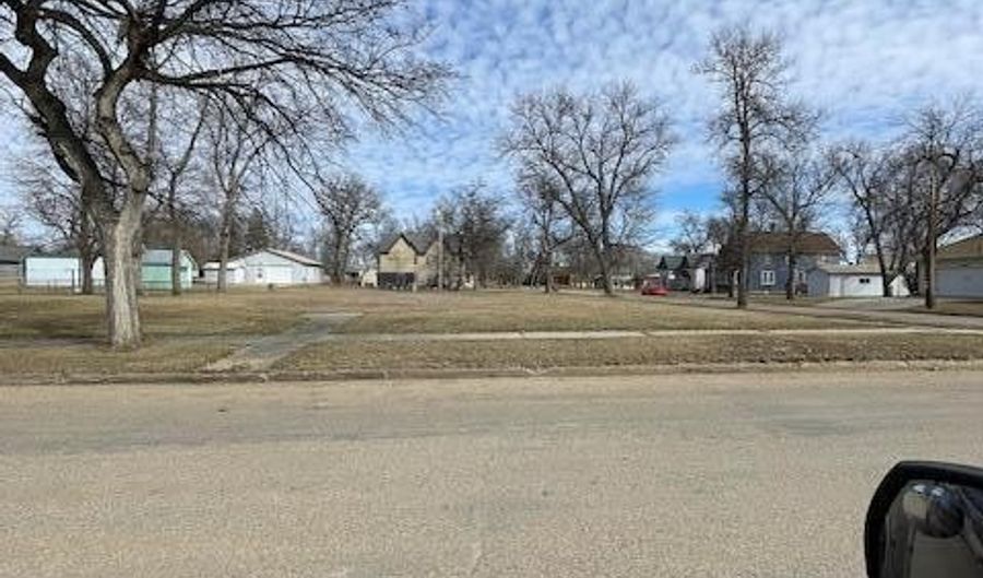 201 E 6th Ave, Webster, SD 57274 - 0 Beds, 0 Bath