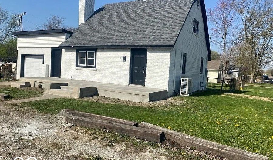 705 Lennox St, Anderson, IN 46012 - 3 Beds, 1 Bath