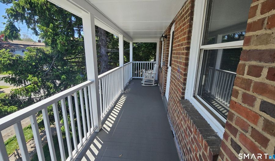 7 Horace St, Bridgeport, CT 06610 - 4 Beds, 2 Bath