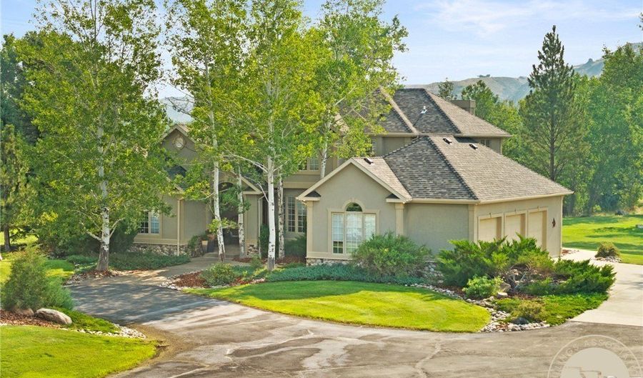 4365 Duck Creek Rd, Billings, MT 59101 - 4 Beds, 4 Bath