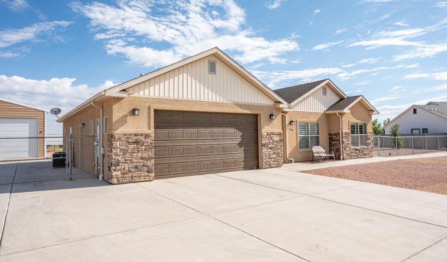 2424 W 4390 N, Cedar City, UT 84721 - 3 Beds, 2 Bath