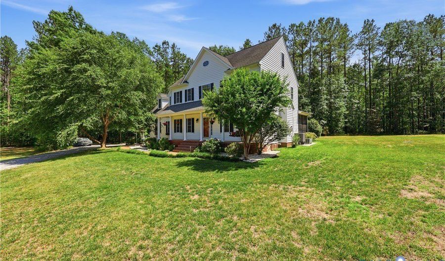13155 Greenwood Creek Dr, Ashland, VA 23005 - 4 Beds, 3 Bath