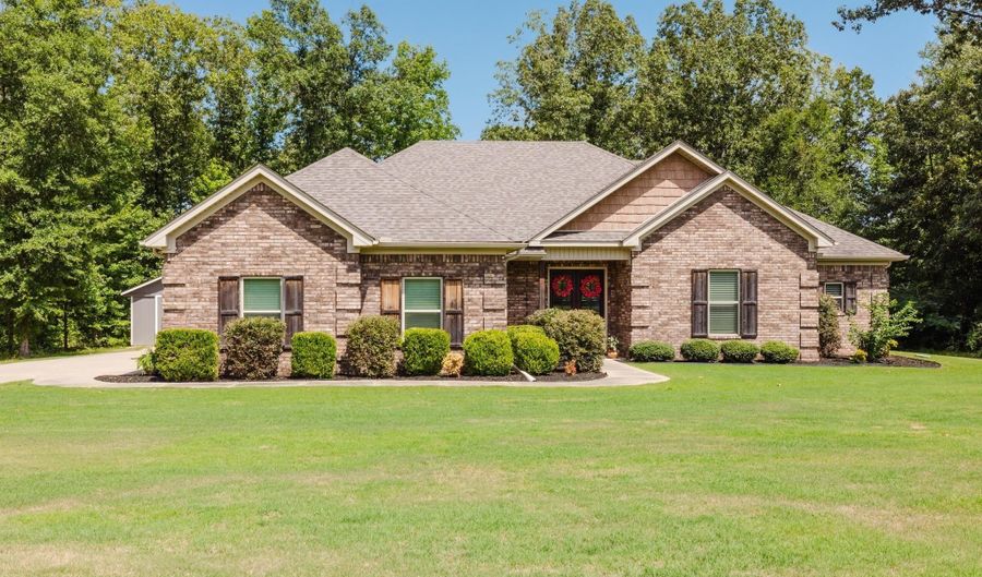 4800 Highway 229, Benton, AR 72015 - 4 Beds, 3 Bath