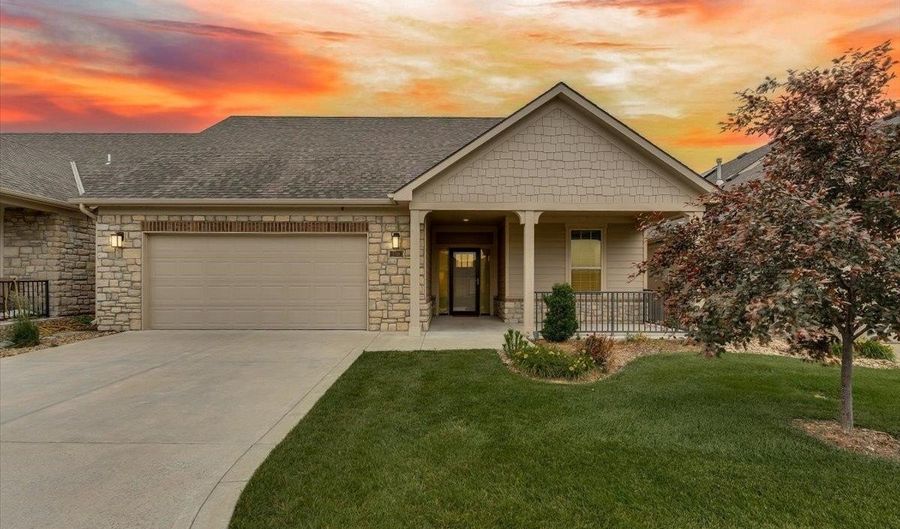 7726 E Turquoise, Bel Aire, KS 67226 - 2 Beds, 2 Bath