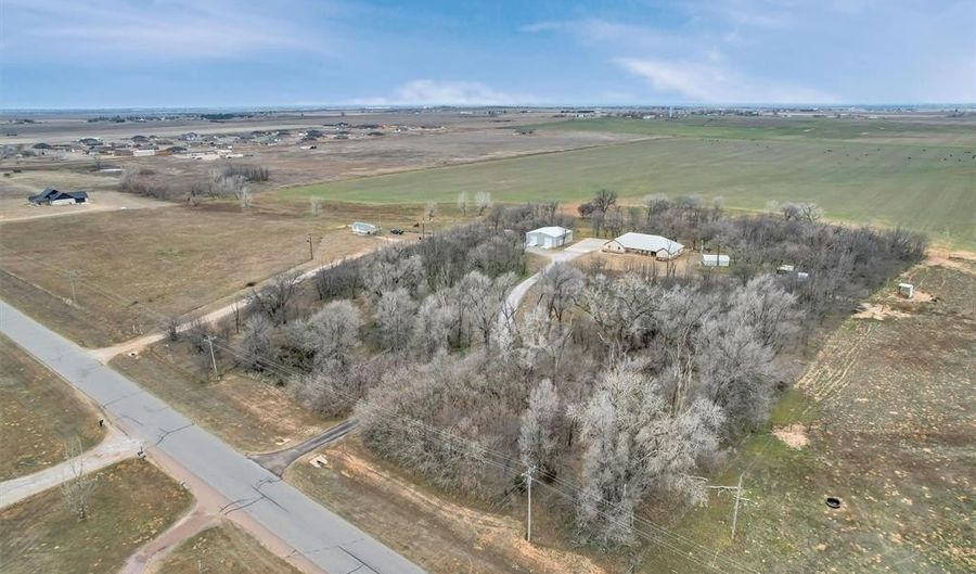 15763 S County Road 206 Rd, Altus, OK 73521 - 4 Beds, 3 Bath
