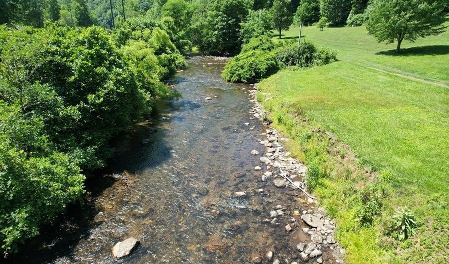 3199 Kibler Valley Rd, Ararat, VA 24053 - 3 Beds, 2 Bath