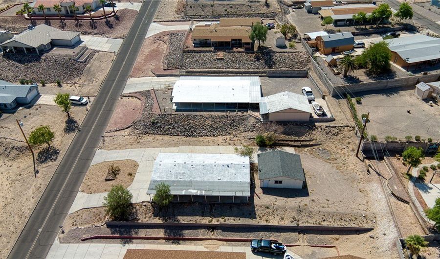 1277 Arcadia Blvd, Bullhead City, AZ 86442 - 3 Beds, 3 Bath