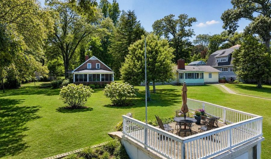 936 BURNETT Ave, Arnold, MD 21012 - 5 Beds, 2 Bath