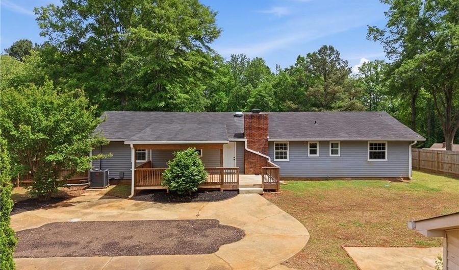 2396 Wales Dr, Austell, GA 30106 - 3 Beds, 2 Bath