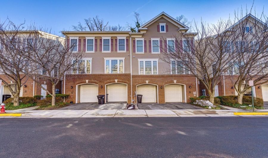 7119 MASON GROVE Ct 7, Alexandria, VA 22306 - 3 Beds, 3 Bath