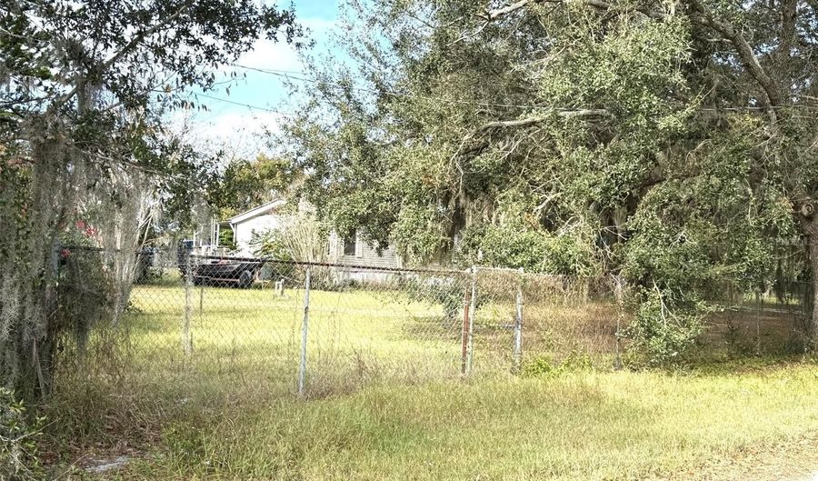 885 MARTY Ln, Bartow, FL 33830 - 3 Beds, 2 Bath