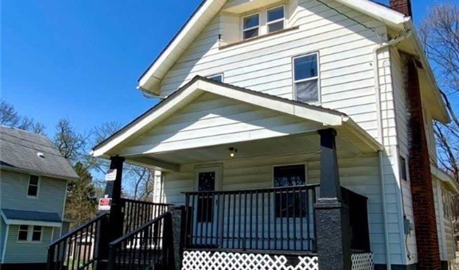 987 Whittier Ave, Akron, OH 44320 - 4 Beds, 1 Bath