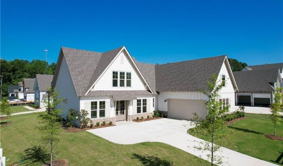 1360 HOMESTEAD Ln, Auburn, AL 36830 - 5 Beds, 4 Bath
