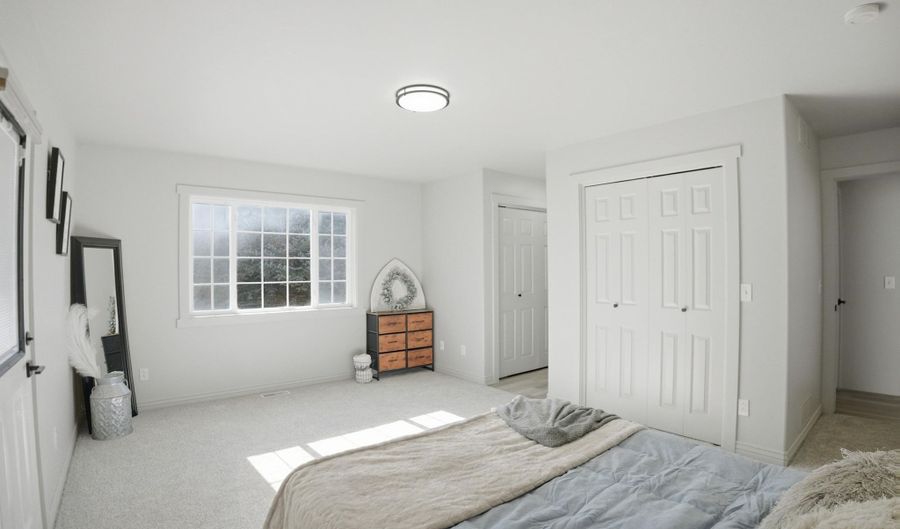 100 Centennial Dr, Blackfoot, ID 83221 - 6 Beds, 4 Bath