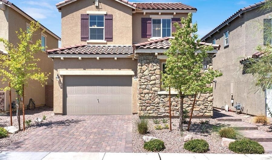 416 Desert Cadence St, Henderson, NV 89011 - 4 Beds, 3 Bath