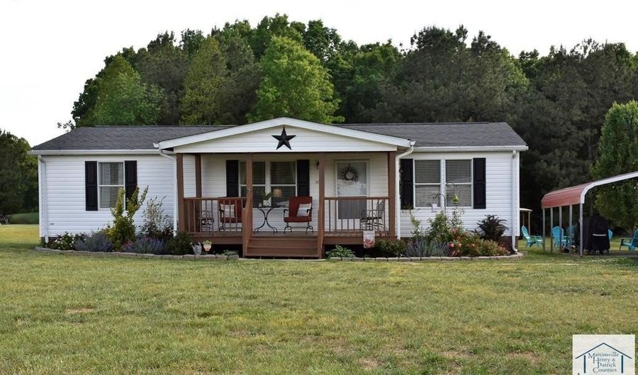 7725 Medical Center Rd, Axton, VA 24054 - 3 Beds, 2 Bath