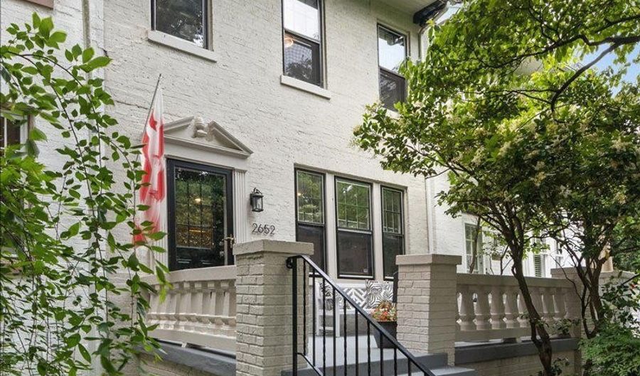 2652 WOODLEY Pl NW, Washington, DC 20008 - 4 Beds, 4 Bath