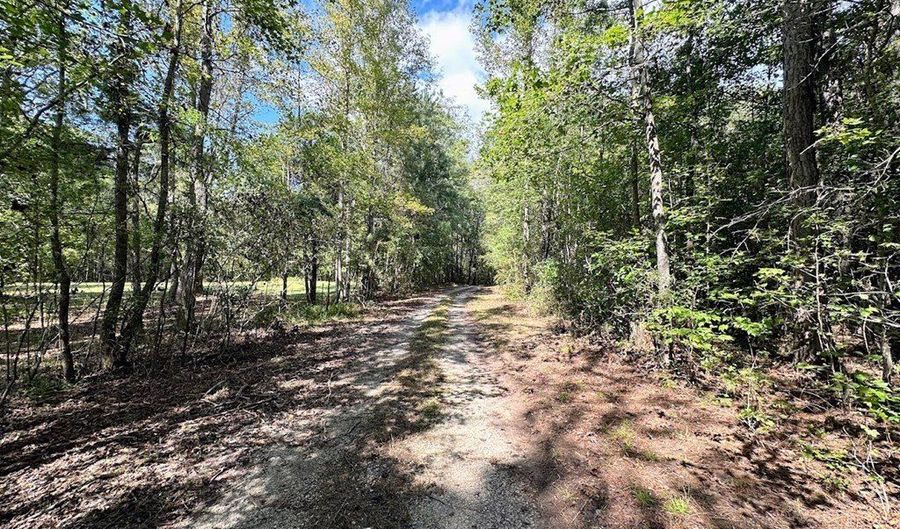 451 Shoal Creek Rd, Anniston, AL 36207 - 3 Beds, 2 Bath