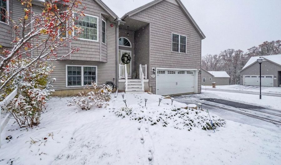 127 Cowbell Xing, Atkinson, NH 03811 - 2 Beds, 3 Bath