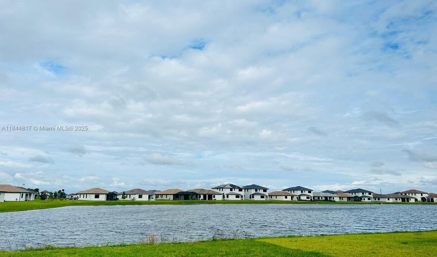 5032 FRATTINA St, Ave Maria, FL 34142 - 3 Beds, 3 Bath