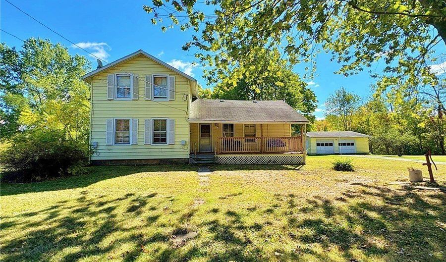 48375 Telegraph Rd, Amherst, OH 44001 - 3 Beds, 1 Bath