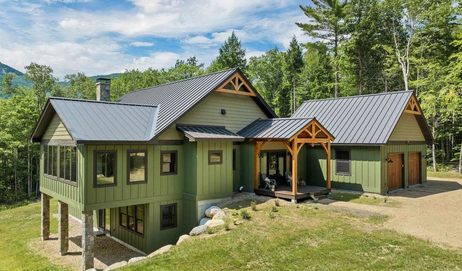 31 Cave Mountain Rd, Bartlett, NH 03812 - 3 Beds, 3 Bath