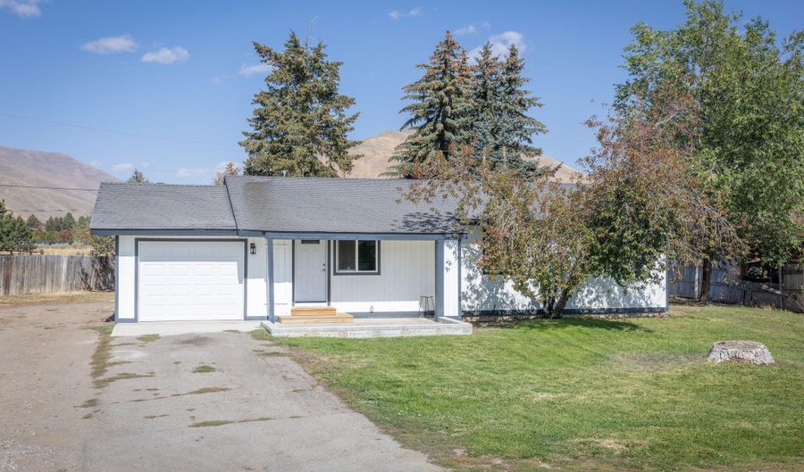 167 Hardwood St, Bellevue, ID 83313 - 3 Beds, 1 Bath