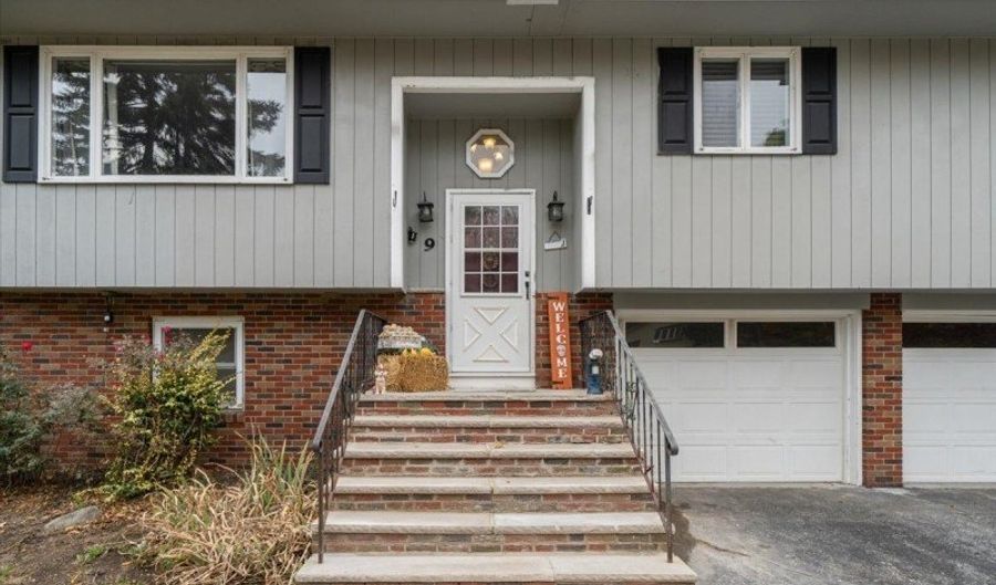 9 Basswood Dr, Alloway, NJ 07461 - 3 Beds, 2 Bath