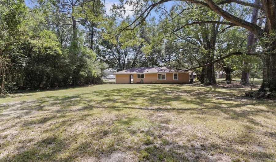 6965 Ruston Dr, Baker, LA 70714 - 3 Beds, 1 Bath