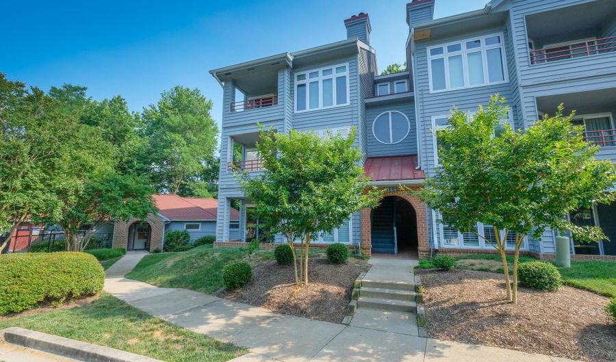 1140 LAKE HERON Dr 2B, Annapolis, MD 21403 - 2 Beds, 2 Bath