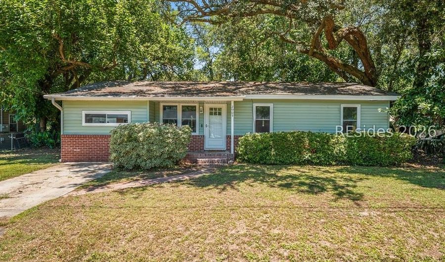 2905 Third St, Beaufort, SC 29902 - 3 Beds, 1 Bath