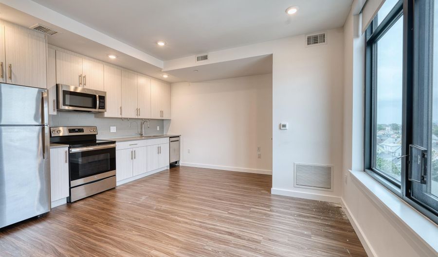957 BROADWAY 808, Bayonne, NJ 07002 - 0 Beds, 1 Bath