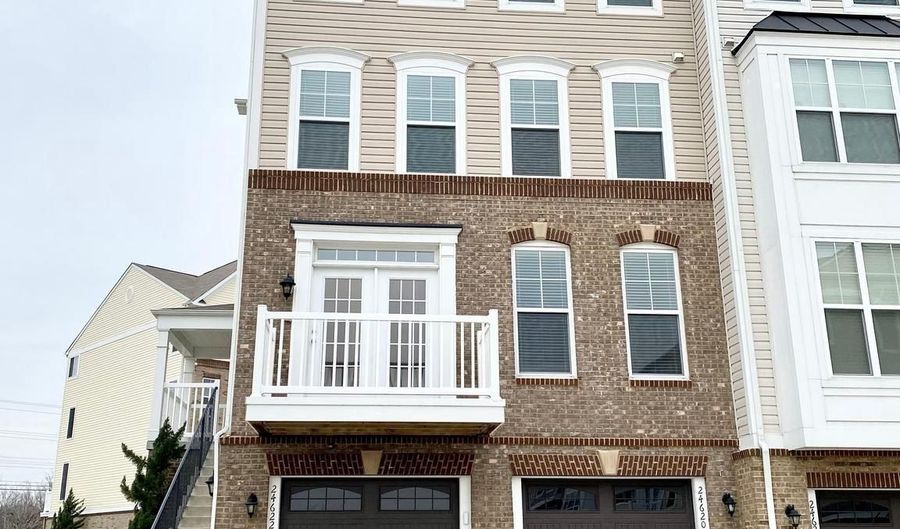 24622 SEACLIFF Ter, Aldie, VA 20105 - 3 Beds, 3 Bath